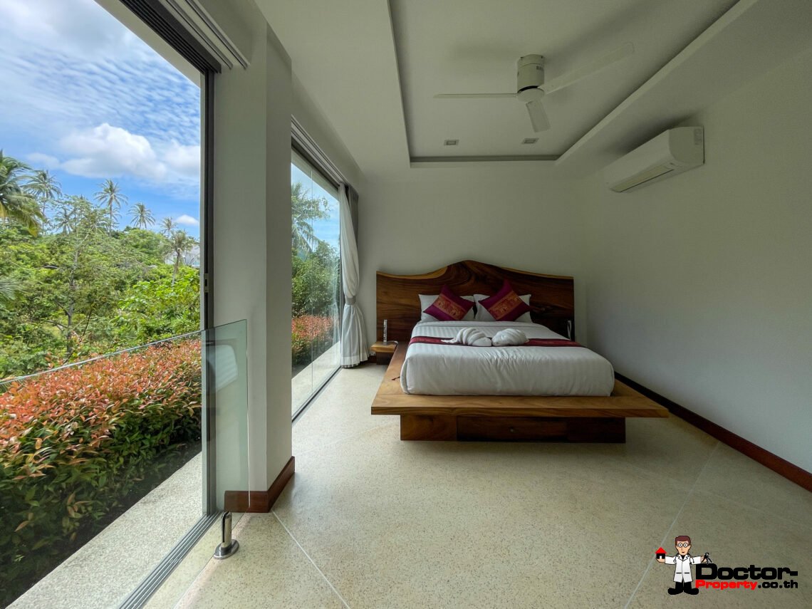 Spacious 5 Bedroom Pool Villa in Chaweng Noi, Koh Samui – For Sale